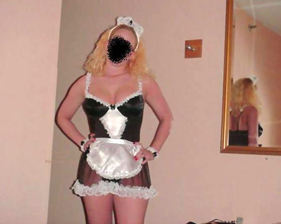 Pic #1Gf'S Maid Dress Up