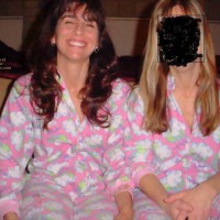 Pic #1Brunette:  A Friendly Visit