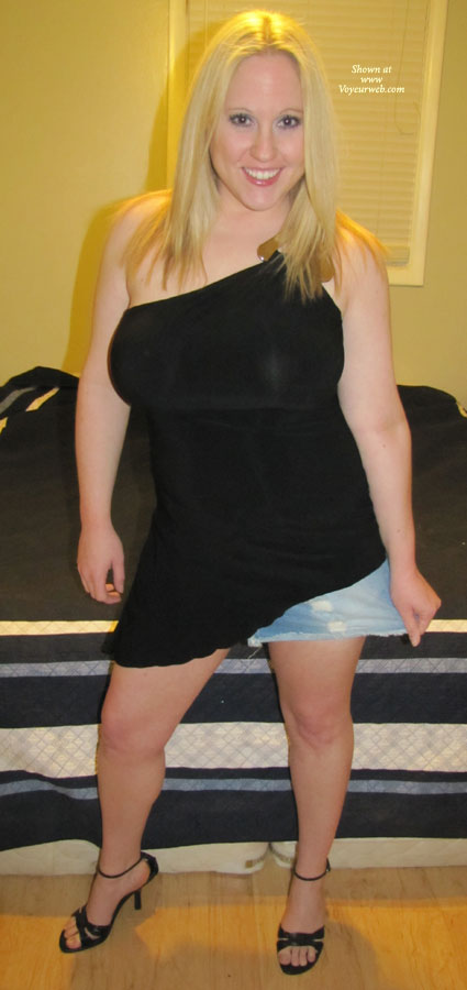 Pic #1 Nude Wife on heels Naughty Nurse Naked