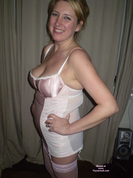 Pic #1Wife in Lingerie LI Horny Uk Milf