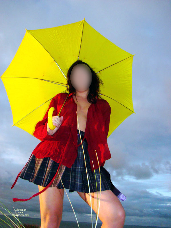 Pic #1Nude Amateur on heels:&nbsp;New Here...