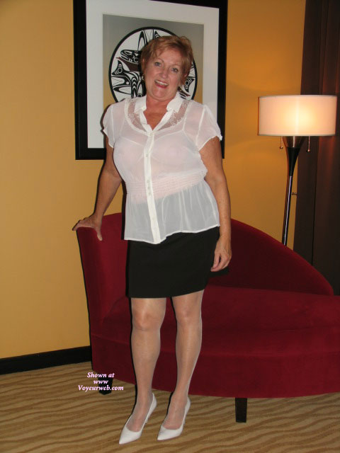 Pic #1Nude Wife on heels Weekend Of I and I