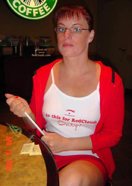 Pic #1Mistress Nikki'S Redclouds T-Shirt Contri