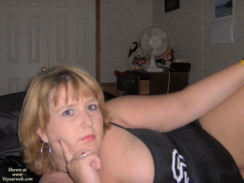 Pic #1Topless Ex-Wife Big Tits