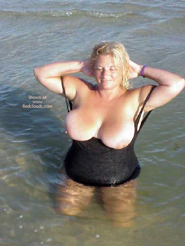 Pic #1Slut Robin From Tx