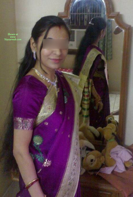 Pic #1 Nude Friend's Wife Sunanda From India
