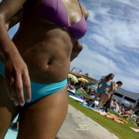Pic #1 Beach Voyeur:&nbsp;Pool In Algarve