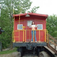 Pic #1 Nude Amateur:&nbsp;Trains 2