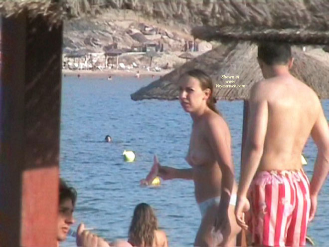 Pic #1Beach Voyeur:&nbsp;On The Beach 7