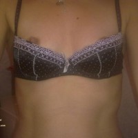 Pic #1 Nude Girlfriend First Attempt Shy Girlfriend Pics