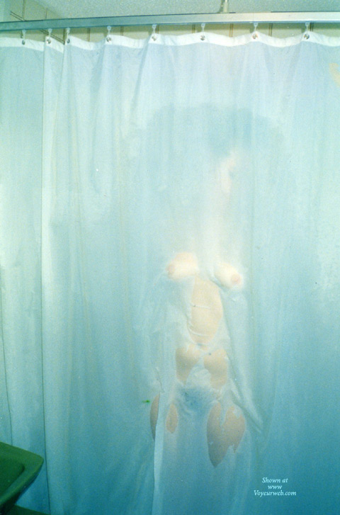 Pic #1 Nude Amateur Random