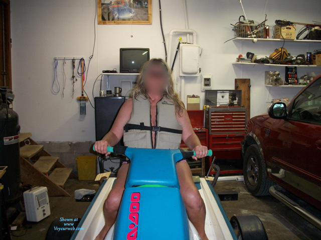 Pic #1 Topless Girlfriend Lynn On A Seadoo