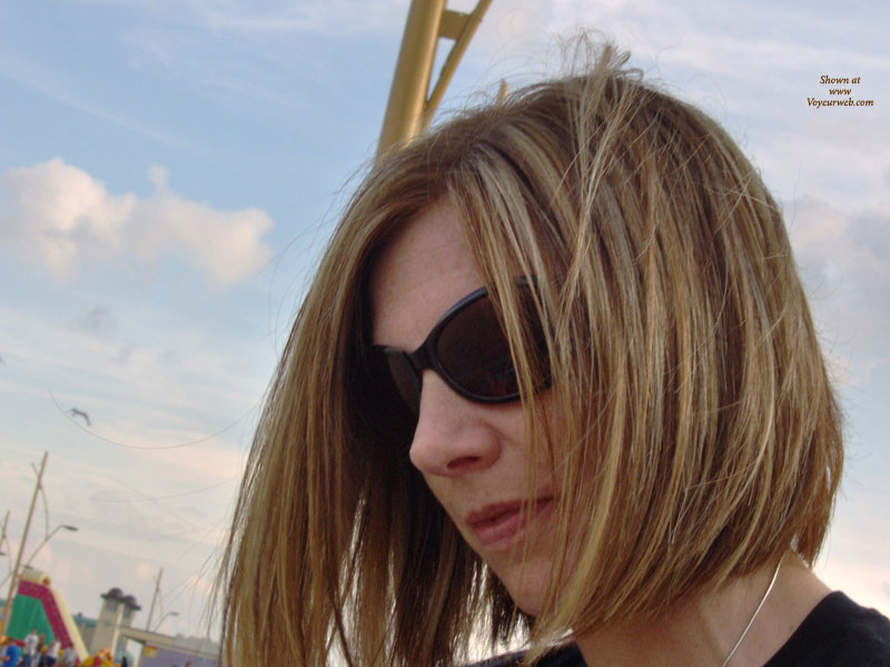 Pic #1 Topless Amateur My Sexy Woman