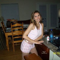 Pic #1 Topless Wife Alisha