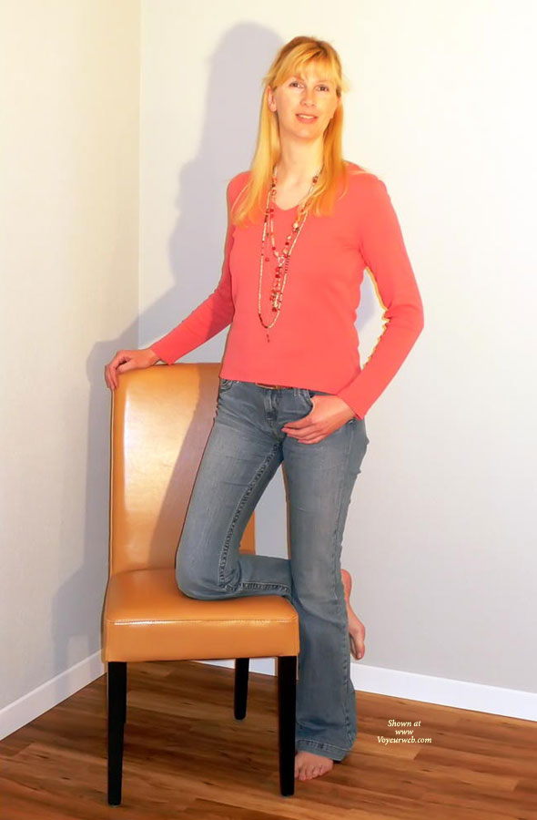 Pic #1Nude Amateur  Sexy-Bi-Girl-Show