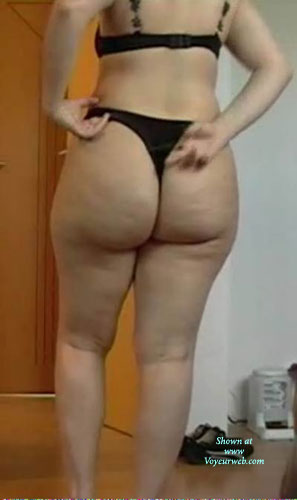 Pic #1Amateur in Lingerie Qui Veut Baiserle Cul De Ma Femme ?