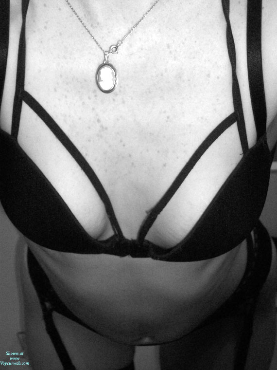 Pic #1 Nude Girlfriend Me Myself