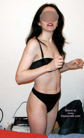 Pic #1Pearl Having A Go