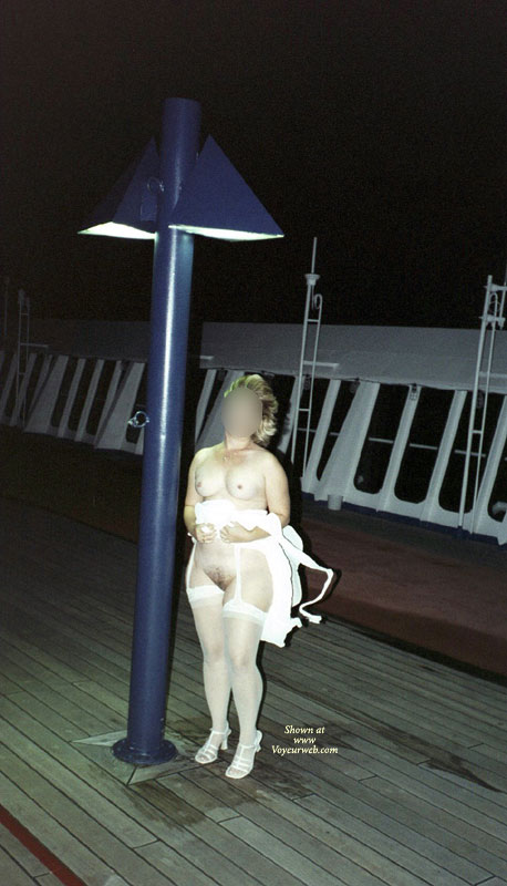 Pic #1Topless Me:&nbsp;Outside