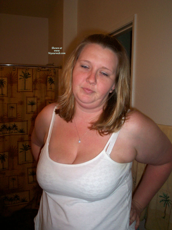 Pic #1Topless Amateur Bbw Bikini Voyeur