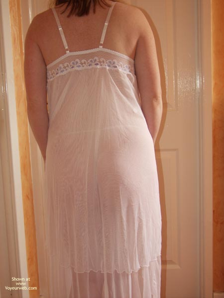 Pic #1Lady In White