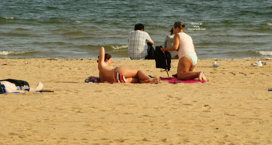 Pic #1Beach Voyeur:&nbsp;Site Seeing