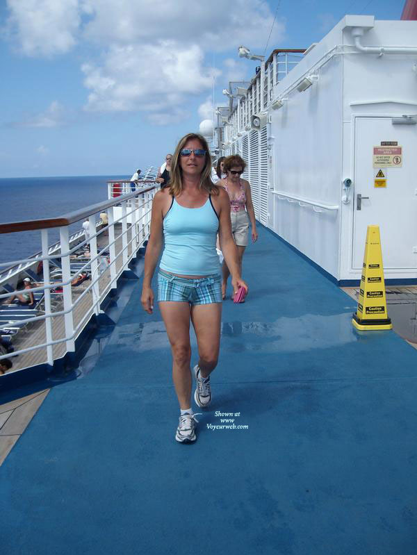 Pic #1 Nude Girlfriend Kim P