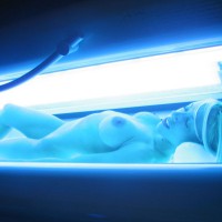 Pic #1Nude Friend Viva Le Solarium