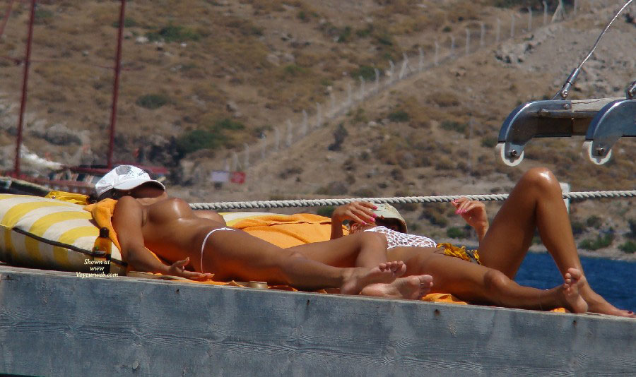 Pic #1Beach Voyeur:&nbsp;Russian Girls At Turkish Coast