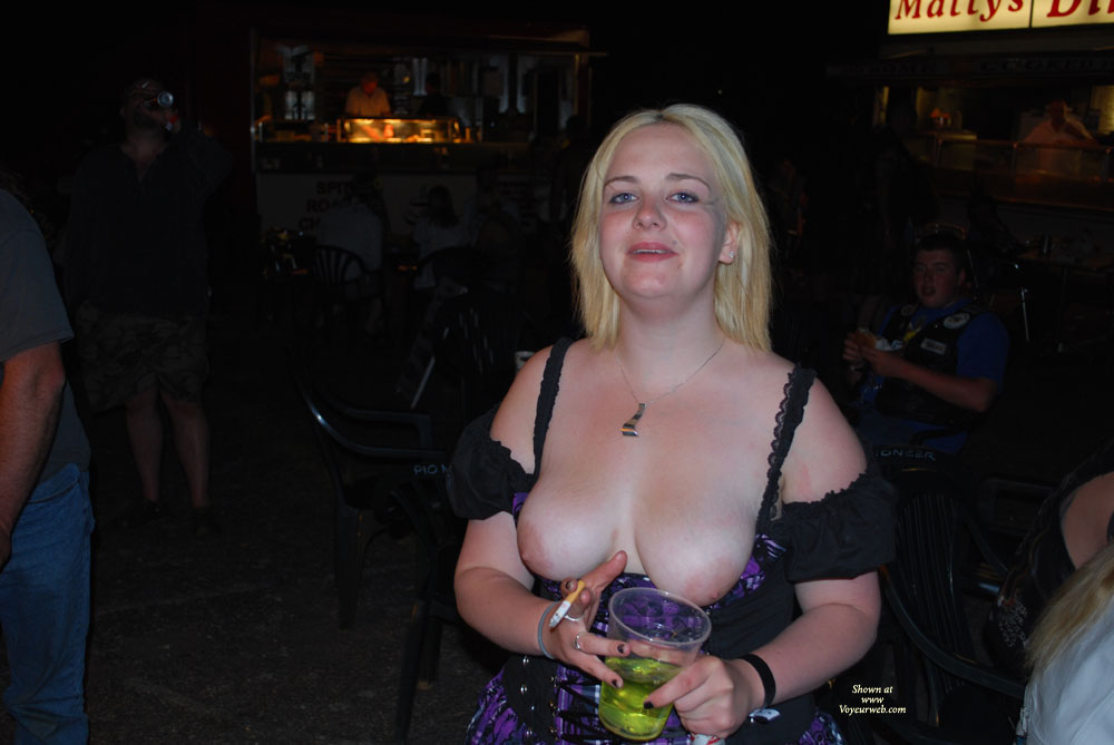 Pic #1Event Voyeur:&nbsp;Same Girl Later In The Night