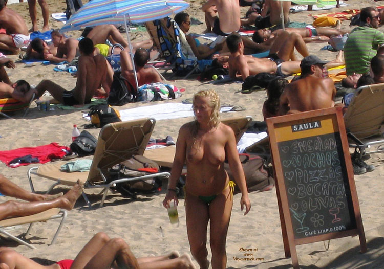 Pic #1Beach Voyeur:&nbsp;Beach Scenes 4