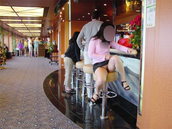 Pic #1Fen Flashing On Vacation