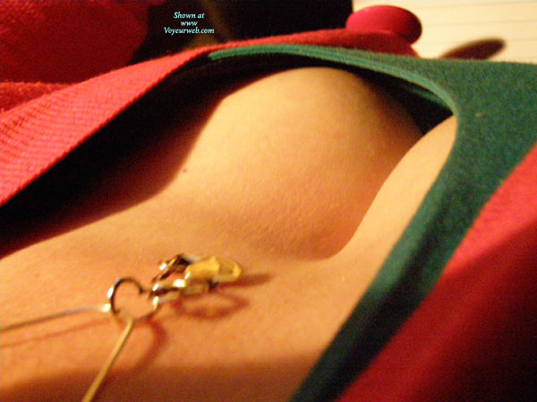 Pic #1 Wife Photos Susan's Cleavage