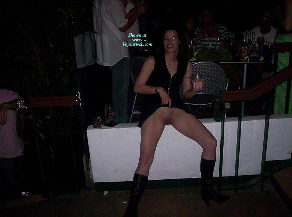 Pic #1Pantieless Amateur:&nbsp;*UM Playing Around