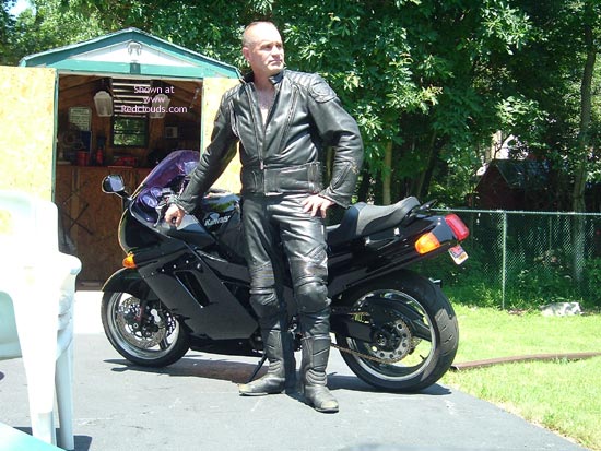 Pic #1M* Sundays Ride