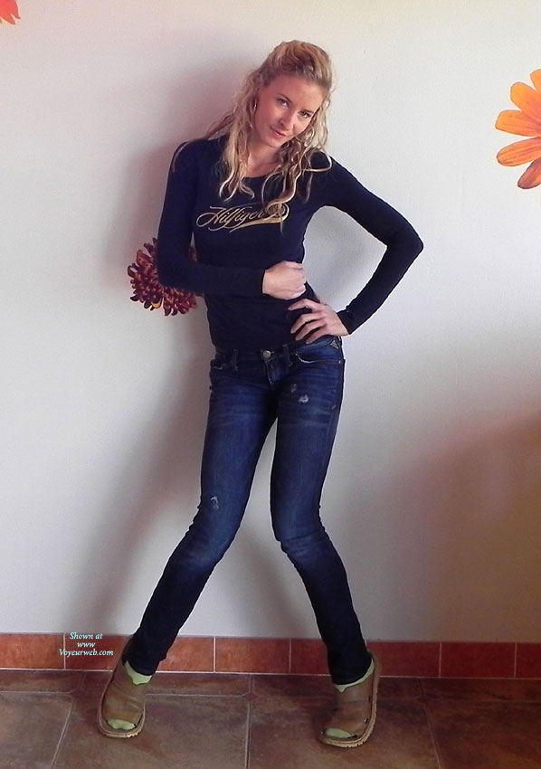 Pic #1Nude Amateur FD Marie's Experience