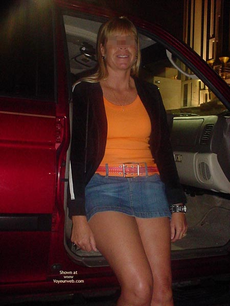 Pic #1Flash In Parking Lot