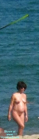 Pic #1 Beach Voyeur:&nbsp;Beach Voyeur: Interestiing Pregnant