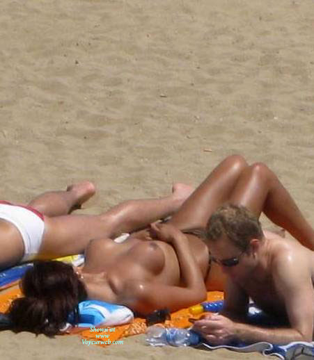 Pic #1 Beach Voyeur:&nbsp;*NW Beach Voyeur: Beach Scenes 6