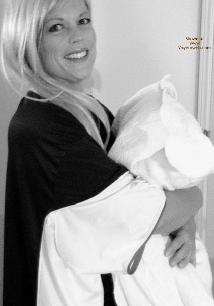 Pic #1Pi Shannon On Pillows