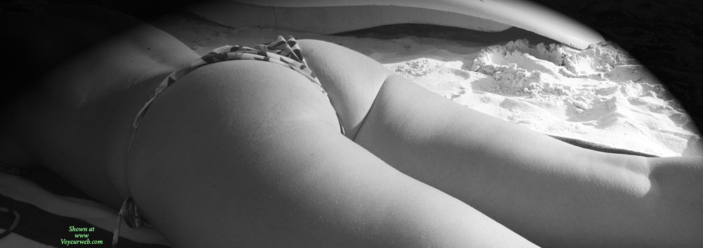 Pic #1Nude Wife Vanessa Black and White