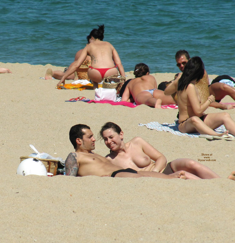 Pic #1Beach Voyeur:&nbsp;Beach Voyeur: Beach And Love