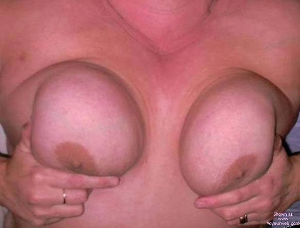 Pic #1Big Breasted Mum