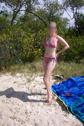 Pic #1Tg Nudes Up At The Beach