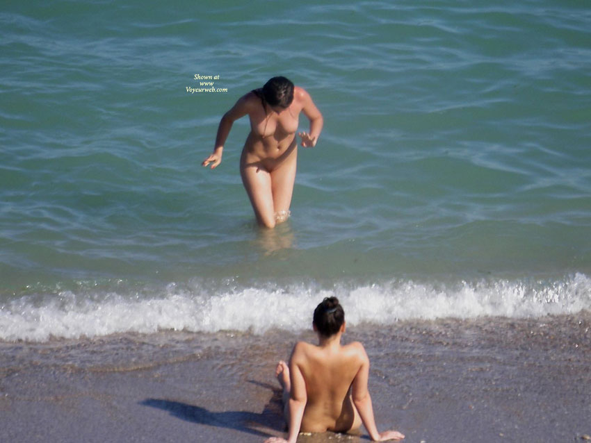 Pic #1Beach Voyeur:&nbsp;*NW Nude Wet Girls - 1