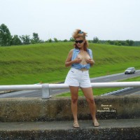 *Ni Sexy Simone Over The Highway
