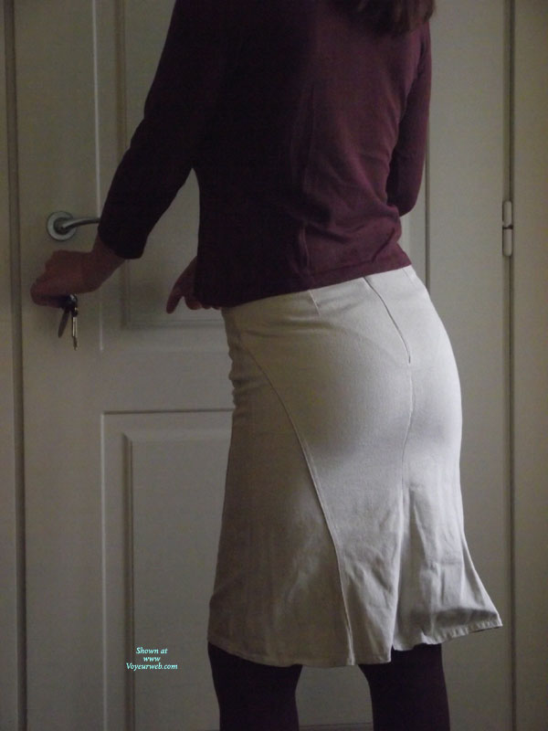 Pic #1Nude Amateur FD Behind The White Door