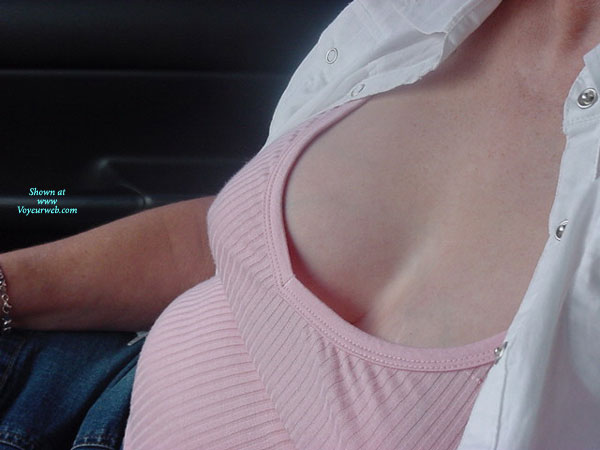 Pic #1Topless Wife Wife