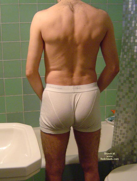 Pic #1M* Calvins out