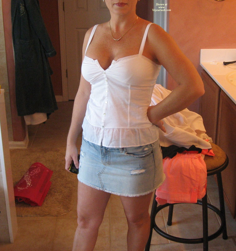 Pic #1 Pantieless Amateur:&nbsp;A Day At The Park